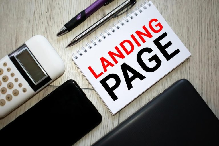 Two websites communicating via trackback notification