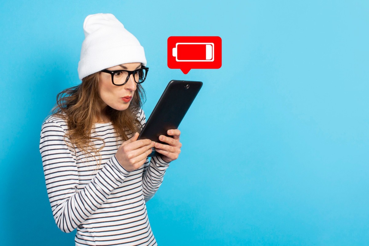 RSS feed symbol with signal waves