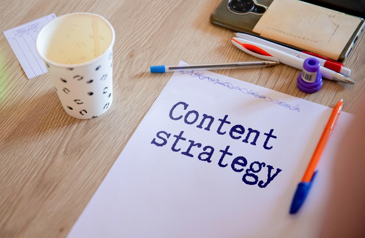 Person growing website traffic on laptop