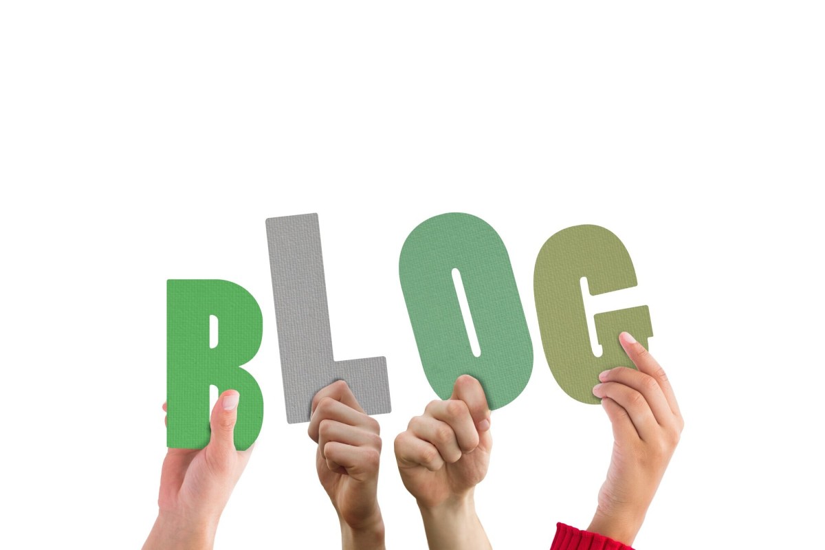 Person sharing blog post on Mix