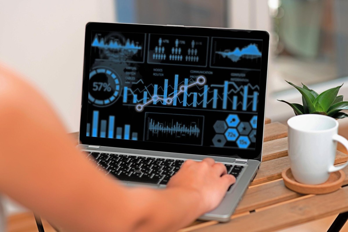 Person blocking spam traffic from analytics