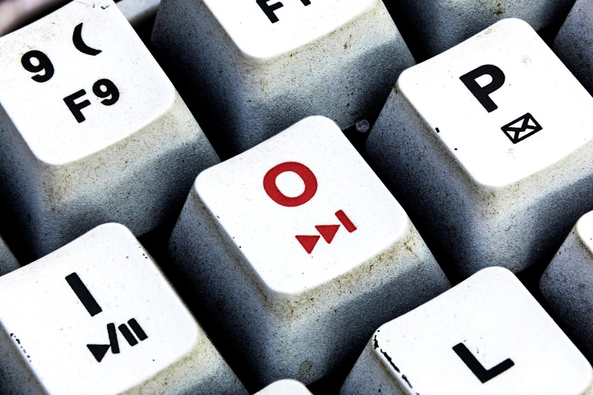 Person reviewing Reddit account eligibility requirements