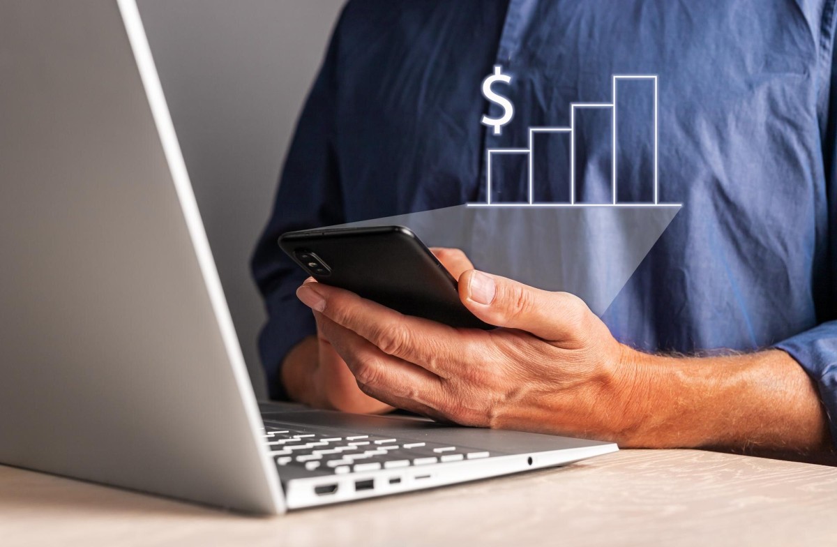 Recurring subscription revenue growth chart illustration