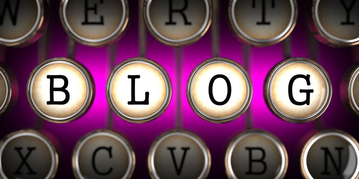 Blogger outreach tools and contact list interface