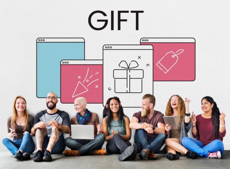 People sharing referral links with friends