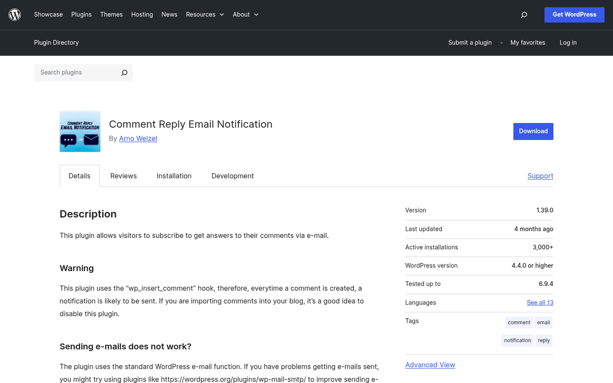 Person replying to comments on a blog