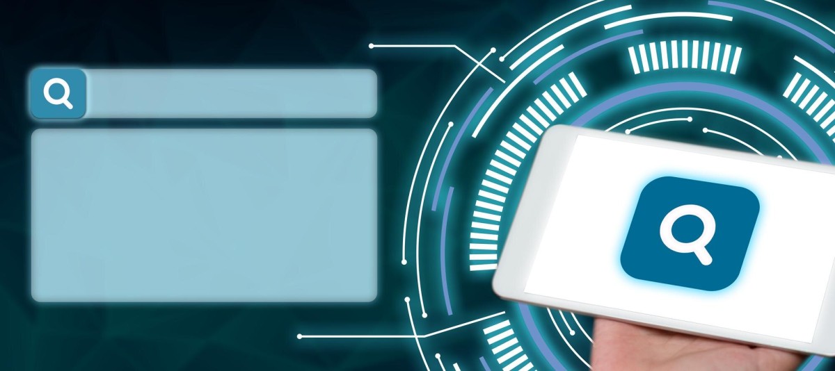 Magnifying glass showing instant search results